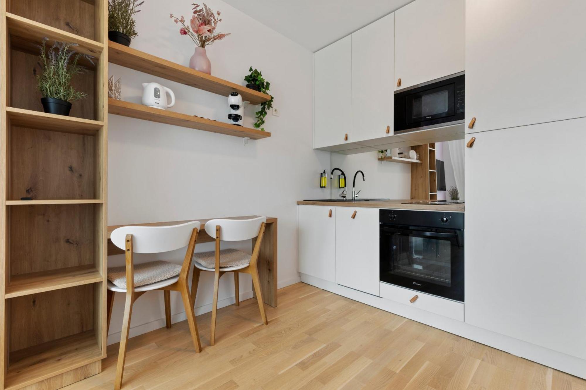 Appartamento Lam Lavender - Free Parking Bratislava Esterno foto